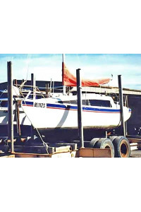 Roberts 22 Trailer Sailer Gallery - interior photos of a finished boat