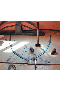 Roberts 370 Gallery - multichine hull construction