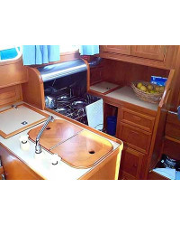 Roberts 39 Gallery - an excellent example of a well finished vessel