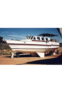 Roberts 434 Gallery - twin keel MC