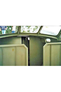 Roberts 53 Gallery - fitting out the salon area p5