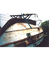 Spray 30 Gallery - deck, cabin and inside framework p2